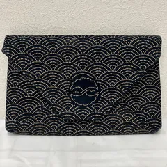 605　INDEN-YA　印傳屋　数寄屋袋　ポーチ　 小物入れ　銀杏鶴　ネイビー系　紺　 レディースのサムネイル