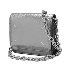 【新品】メゾン マルジェラ 財布 二つ折り財布 Maison Margiela レザー 4ステッチ スモール チェーン ウォレット ミニ財布 斜め掛け S35UI0542 P6749 H3809 (シルバー系) レディース 送料無料