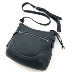 U by ungaro ユーバイウンガロ ショルダーバッグ ブラック レザー カバン