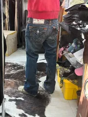 トゥルーレリジョン ジョイ スーパー Tシャツ ブーツカット デニム(31)