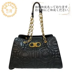 Salvatore Ferragamo サルヴァトーレフェラガモ キルティングチェーン 