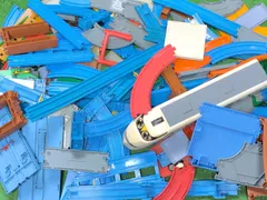 プラレール まとめ売り 大量　直線 曲線 坂曲線 ターンアウト レール 橋脚 情景