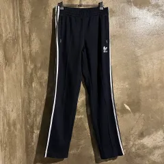 アディダス 3本線 トラック パンツ