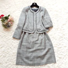 美品　リファンネ　RIFANNE　17号　大きいサイズ　ツイード　セレモニースーツ　フォーマル　セットアップ　ラメ　ノーカラー　スカート　東京ソワール　TOKYO SOIR　グレー　灰色　冠婚葬祭　卒業式　入学式　卒園式　入園式　オケージョン　結婚式　七五三