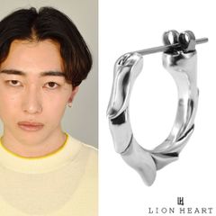 VAINON ピアス 左耳用 完売品 - メルカリ