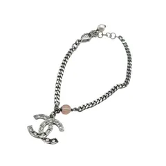 シャネル CHANEL ブレスレット アクセサリー ココマーク ロゴデザイン ユニセックス チェーン 腕飾り きれいめ おしゃれ カジュアル かわいい シルバー フェイクパール ラインストーン 【中古 B品】 当店通常価格89800円