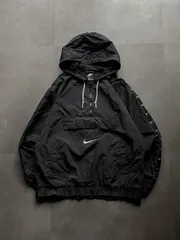 NIKE ナイキ L ビッグスウッシュ 袖ロゴ アノラックジャケット 黒
