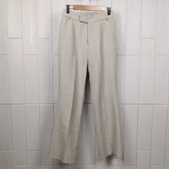 LOWRYS FARM　センタープレス　フレアパンツ　アイボリー　Mサイズ