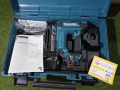 美品 マキタ ST121D充電式10mmタッカー 18V 正常品 DIYに - メルカリ