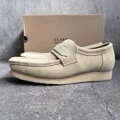 UA別注 クラークス ワラビーモンク ベージュ UK8.5 箱無 美品 - メルカリ