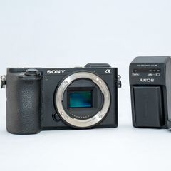 SONY α7 初代 ミラーレスカメラ レンズ3本セット - メルカリ