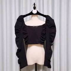 ZARA ブラック クロップド トップス ブラウス