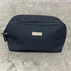 美品　Salvatore Ferragamo サルヴァトーレフェラガモ　化粧ポーチ　トラベルポーチ　マルチポーチ　持ち手付き　シルバー金具　ナイロン　紺　ネイビー