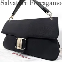 ☆★ Salvatore Ferragamo  サルヴァトーレフェラガモ★ショルダーバッグ　ワンショルダー　肩掛け　ヴァラ　シルバー金具　ロゴ　レディース　ブラック　保存袋★#2277