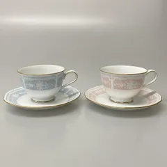 Noritake(ノリタケ) カップ&ソーサー新品同様  白×ピンク×ゴールド 花柄