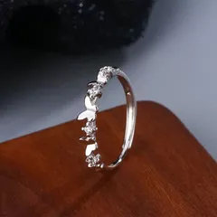 蝶々モチーフ CZダイヤ ハーフエタニティリング シルバー925 フリーサイズ RM019
