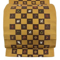 名古屋帯 秀品 松葉仕立て 八寸名古屋帯 市松 宝尽くし 黄土色 正絹 【中古】