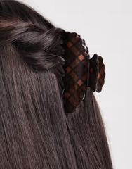 Item thumbnail for item 623cb64b-94d6-4c90-96ba-42e7f8af4357