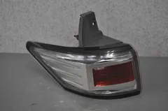 エルグランド　Ｅ52 テールランプ 2026年最新】e52 エルグランド テールランプの人気アイテム - メルカリ