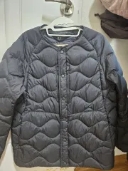 ユニクロ ホワイトマウンテニアリング 軽量ダウン M