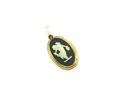 ■美品■ WEDGWOOD ウェッジウッド ジャスパー カメオ ネックレストップ アクセサリー ブラック系×ゴールド系 DM0460のサムネイル