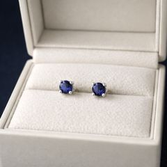 PT900 ブルーサファイア 合計 0.2ct スタッドピアス - メルカリ