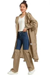 レインコート 自転車 レディース メンズ 軽量 快適 レインポンチョおしゃれ レインウェア ロング丈 かわいい リュックにも対応 防水 通学 通勤 保育園の送迎 カッパ 雨具 収納袋付き