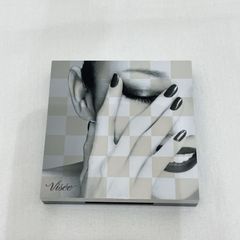 松前310　Visee　ヴィセ　安室奈美恵　リシェ　アイカラーパレット　NA01　アイシャドウ　松前R56号店