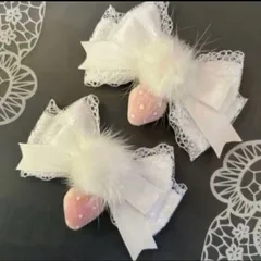 ふわいちご大♡ファーレースリボン　白　ホワイト　ヘアクリップ  量産型　地雷　ゴスロリ　天使界隈　サブカル　コンカフェ