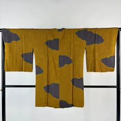 【在庫一掃】 【美品】 道行 身丈91cm 裄丈65cm M 和装コート 角衿 雲文 絞り 山吹茶色 正絹 秀品 【中古】