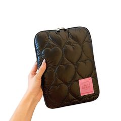 Sunny Glow パソコンケース ハート柄 韓国風デザイン タブレット ノートPC iPad 収納対応 レディース おしゃれ (11インチ、ブラック) [ブラック]