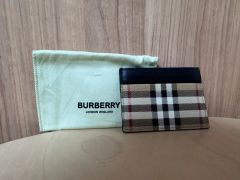 バーバリー カードウォレット
