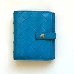 ボッテガヴェネタ　BOTTEGA VENETA 二つ折り財布　マキシイントレチャート　水色