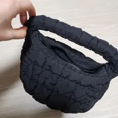 COS コス 超ミニ キルティング クラウドバッグ ジェニバッグ