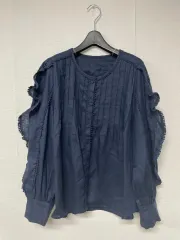 キム・ソリョン フリル ブラウス