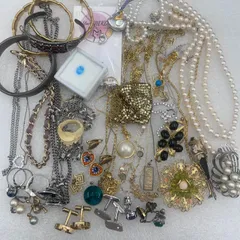 【ダンヒル カフス　入り】遺品整理　生前整理　アクセサリー　まとめ売り　大量　㉑