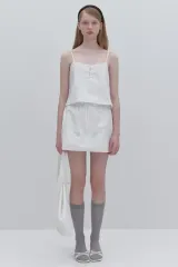 Soonsu 純粋 クロス スティッチ ミニスカート 白