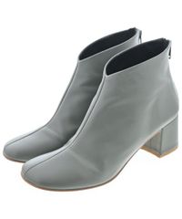 Item thumbnail for item d79b1bf5-f5a4-40d9-86f9-2db7e58da325