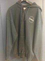 ディスイズネバーザット フードジャケットです