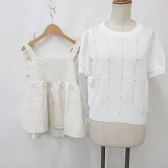 グレイル GRL ニット ブラウス 2枚セット プルオーバー 丸首 半袖 パール キャミソール リボン シャーリング 白 ベージュ オフホワイト M F