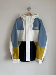 ザノースフェイス(THE NORTH FACE) ドライベント ウィンドブレーカー