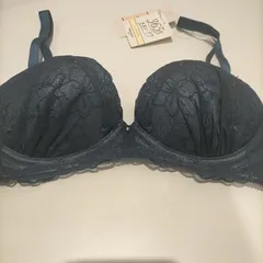 チュチュアンナ  B75  ブラ  365日きれいブラ ノンワイヤー 1枚  ネイビー ブラック 定価 2860円  72