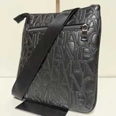 【美品】ARMANI EXCHANGE アルマーニ エクスチェンジ モノグラム ショルダーバッグ クロスボディバッグ 肩掛け 斜め掛け ロゴ型押し ブラック B453