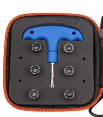 Item thumbnail for item f0b3f9c9-7054-4e1b-9110-aa93da0ba4cf