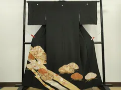 平和屋着物■豪華黒留袖　駒刺繍　飛鶴宝尽くし松花文　金彩　正絹　逸品　CABD9664ze