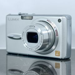 【美品】Panasonic LUMIX DMC-FX01 600万画素 28mm広角 LEICAレンズ 光学3.6倍ズーム 手ブレ補正 超小型コンパクトデジタルカメラ