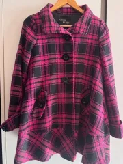 キッチュなルック、ゴスパンク、ななカラー、キャラチェンジ、パンクスタイル、チェックコート、CECIL McBEE