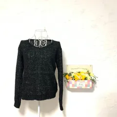 美品 ★SCHLUSSEL シュリュッセル★ S相当 メンズ セーター ニット 黒 ブラック モード ロック V系 スリム タイト 綺麗め ヴィンテージ 古着男子 旅行 まちぶら らくらく リラックス シンプル 無地 デイリー 普段使い シック シャープのサムネイル