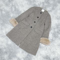 美品】グレースクラス ビジュー付ミンクファー ツイードノーカラー
