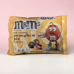 【日本未発売】M&M's パンプキンパイ チョコレート 210g / 季節限定